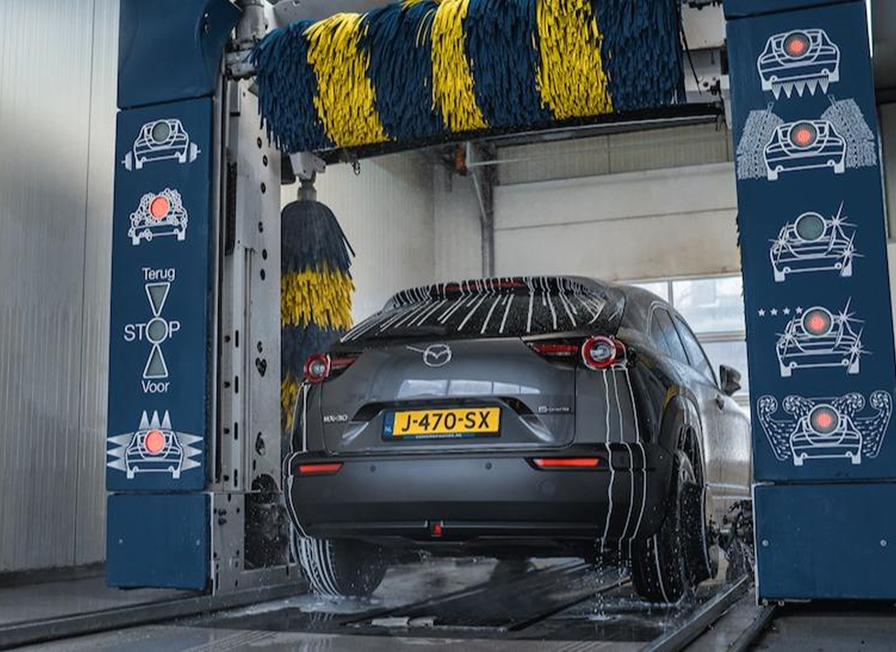 Content 20_content_image_17477243841817782576.jpg Roll-over Carwash | Van Gorp Auto’s
