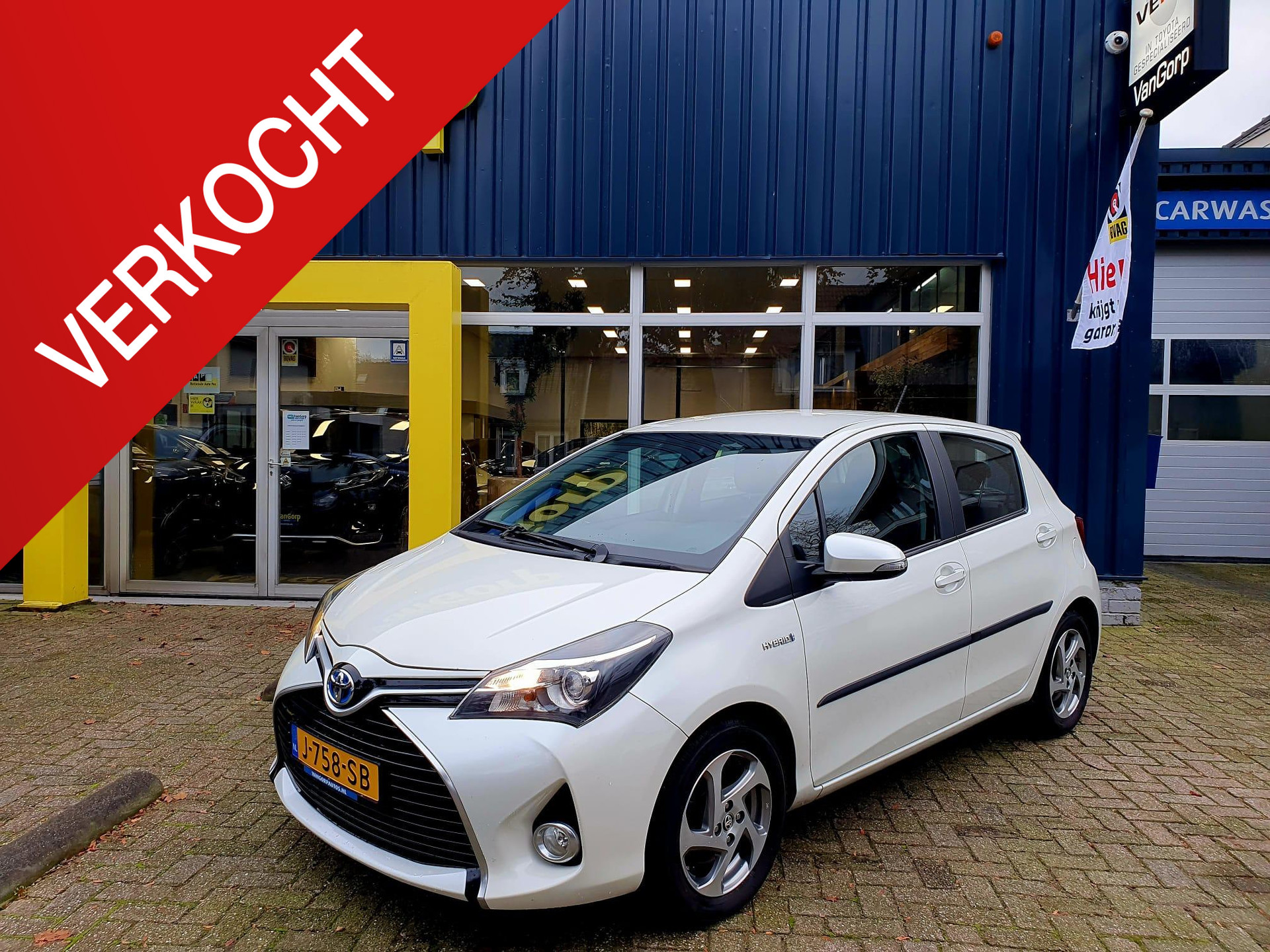 Toyota Yaris 1.5 Hybrid all-in prijs! 41153449-0.jpg | Van Gorp Auto’s