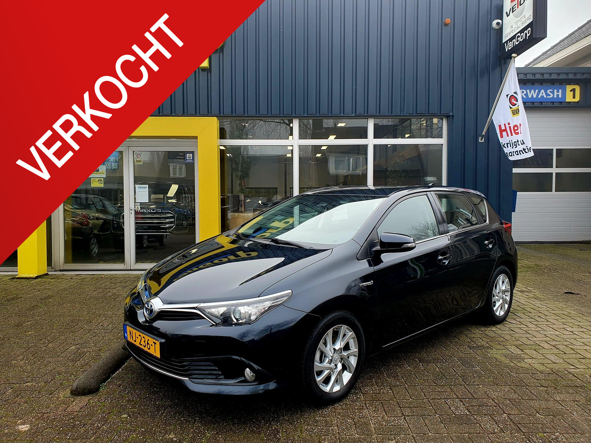 Toyota Auris 1.8 Hybrid Dynamic All-in prijs! 42296564-0.jpg | Van Gorp Auto’s