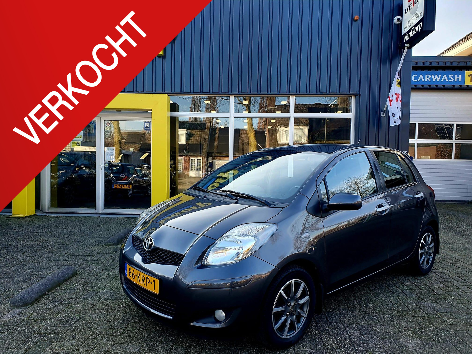 Toyota Yaris 1.3 VVTi Dynamic All-in prijs! 43030975-0.jpg | Van Gorp Auto’s
