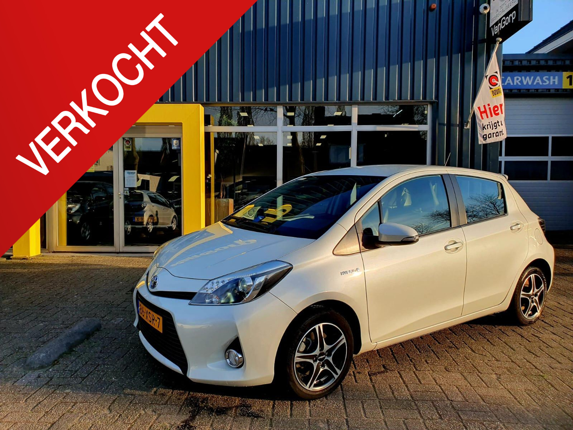 Toyota Yaris 1.5 Full Hybrid Dynamic All-in prijs! 44146342-0.jpg | Van Gorp Auto’s